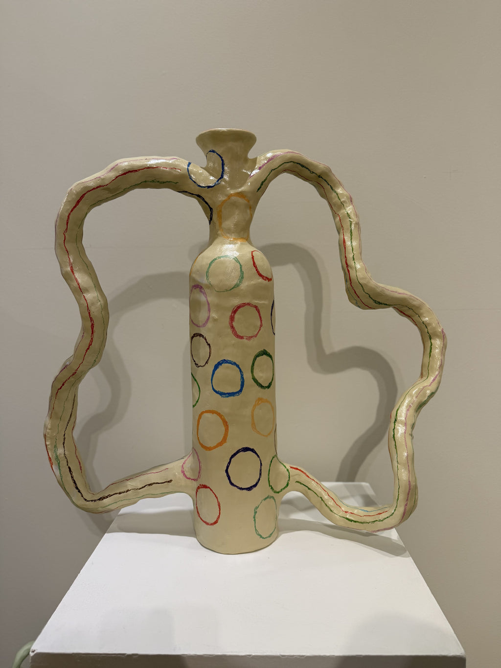 Large spots vessel with wavy handles by Lori Lyon